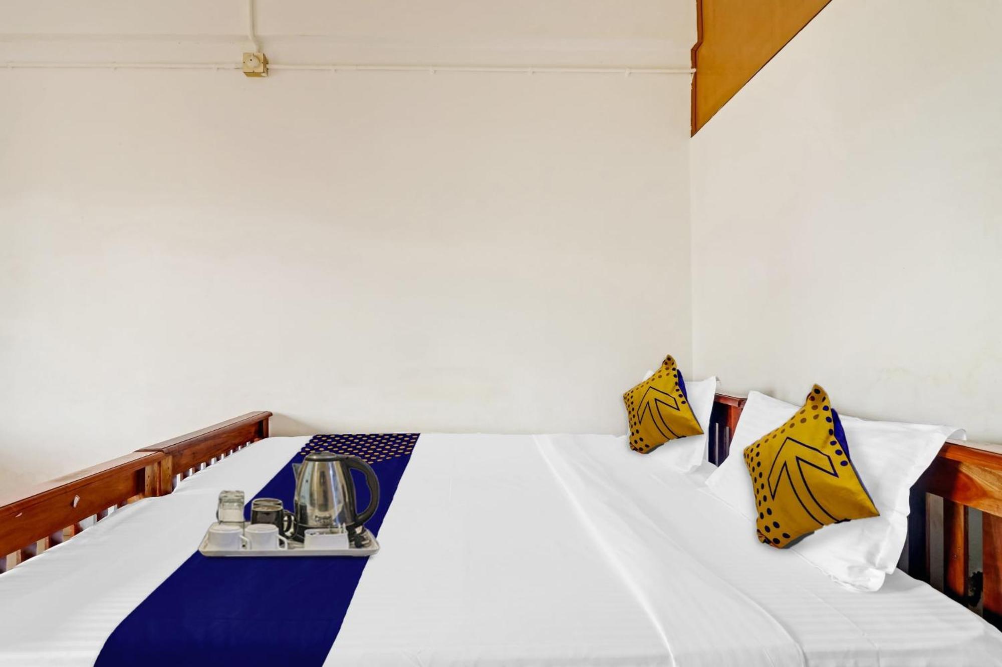 Spot On Jayesh Guest House Nashik Exterior foto